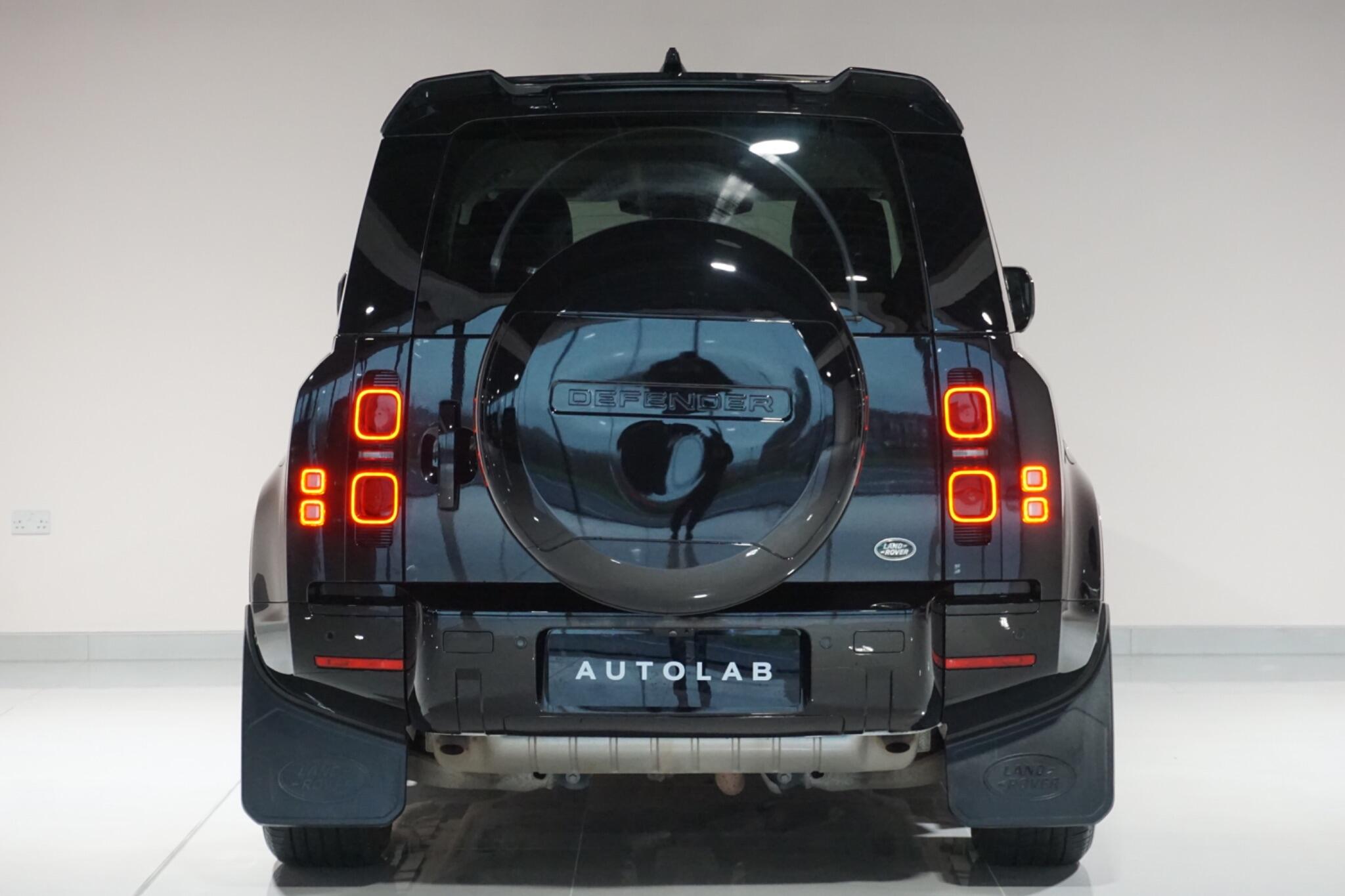 Land Rover Defender 110 2.0 P400e 15.4kWh XS Edition SUV 5dr Petrol Plug-in Hybrid Auto 4WD Euro 6 (s/s) (404 ps)